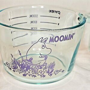 Moomin Pyrex 1000ML Large Measuring Cup Purple Graphics New With Tag / Sticker